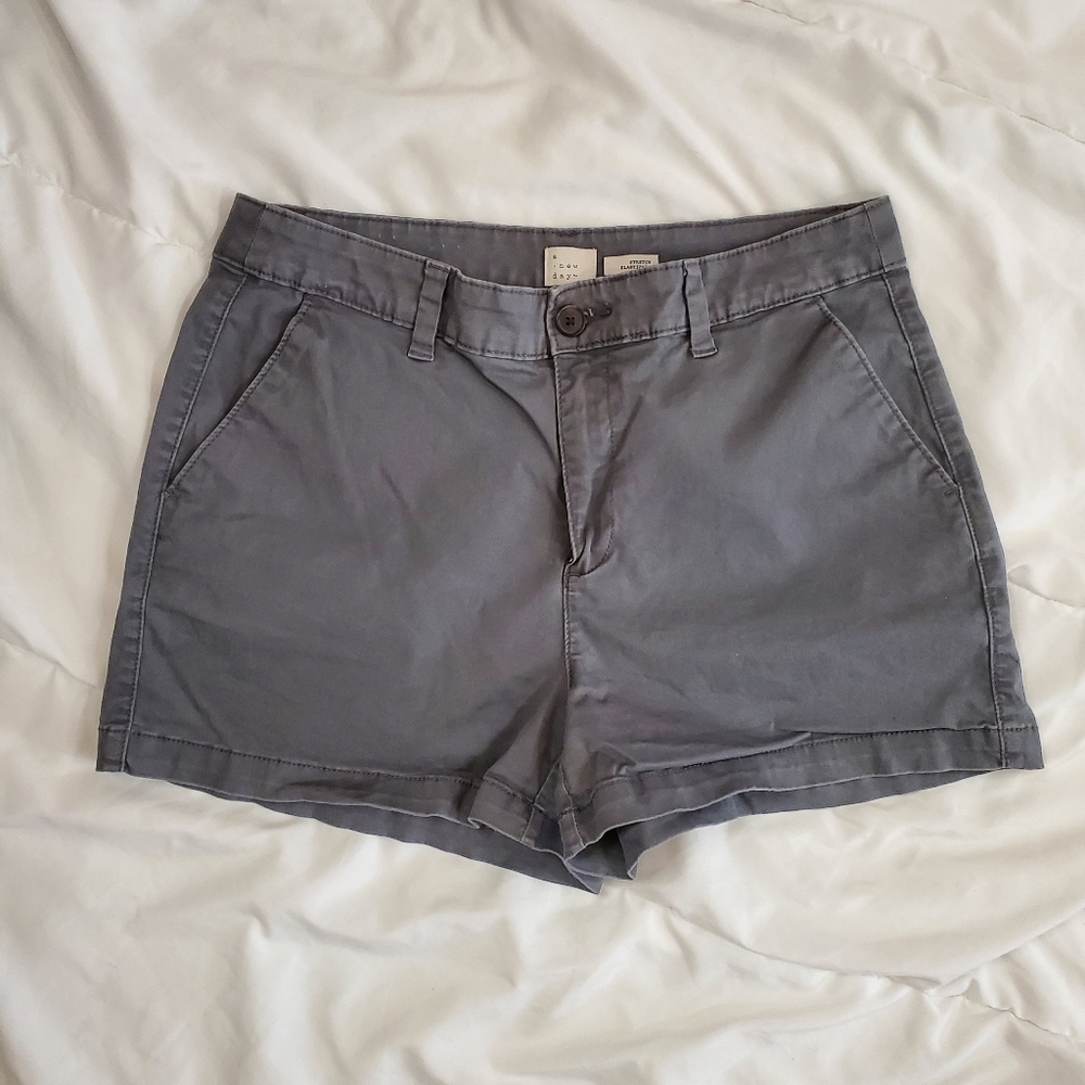 A New Day Grey Stretch Shorts Size 10